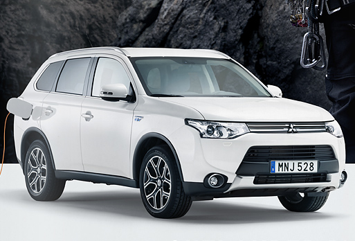 Mitsubishi /​ Outlander Launch – 2023